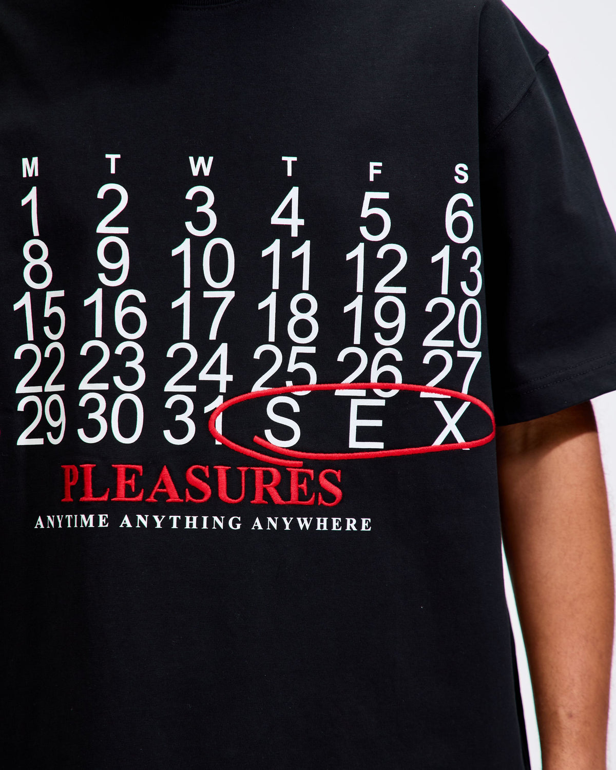 Calendar Heavyweight T-Shirt in Black