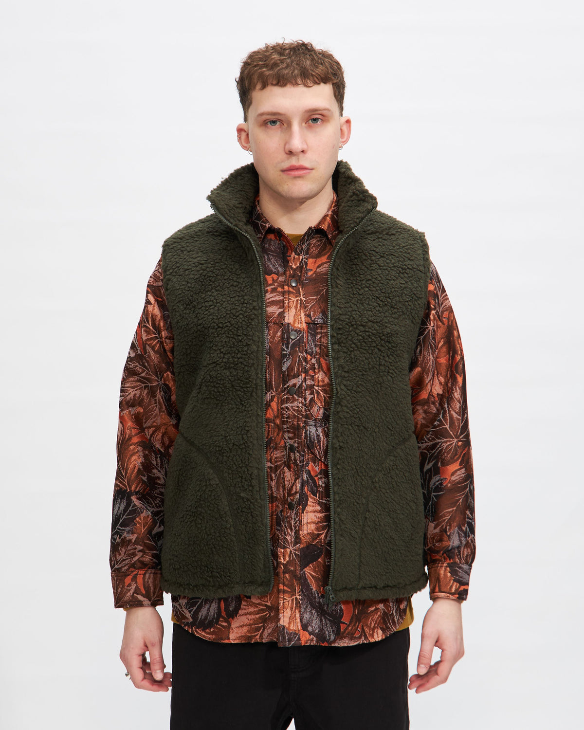 Stand Collar Boa Fleece Vest in Forest