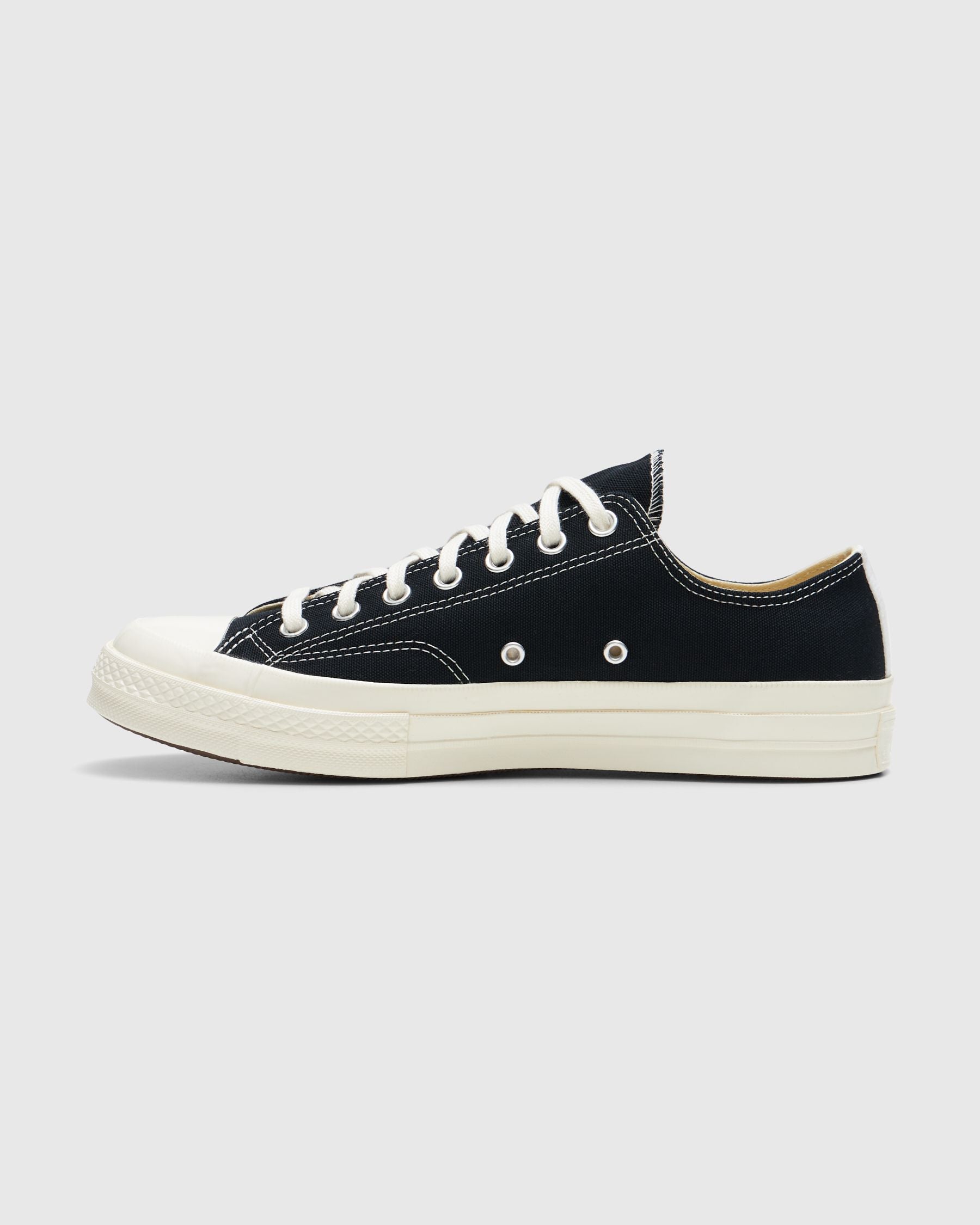 Red Heart Chuck Taylor All Star '70 Low in Black
