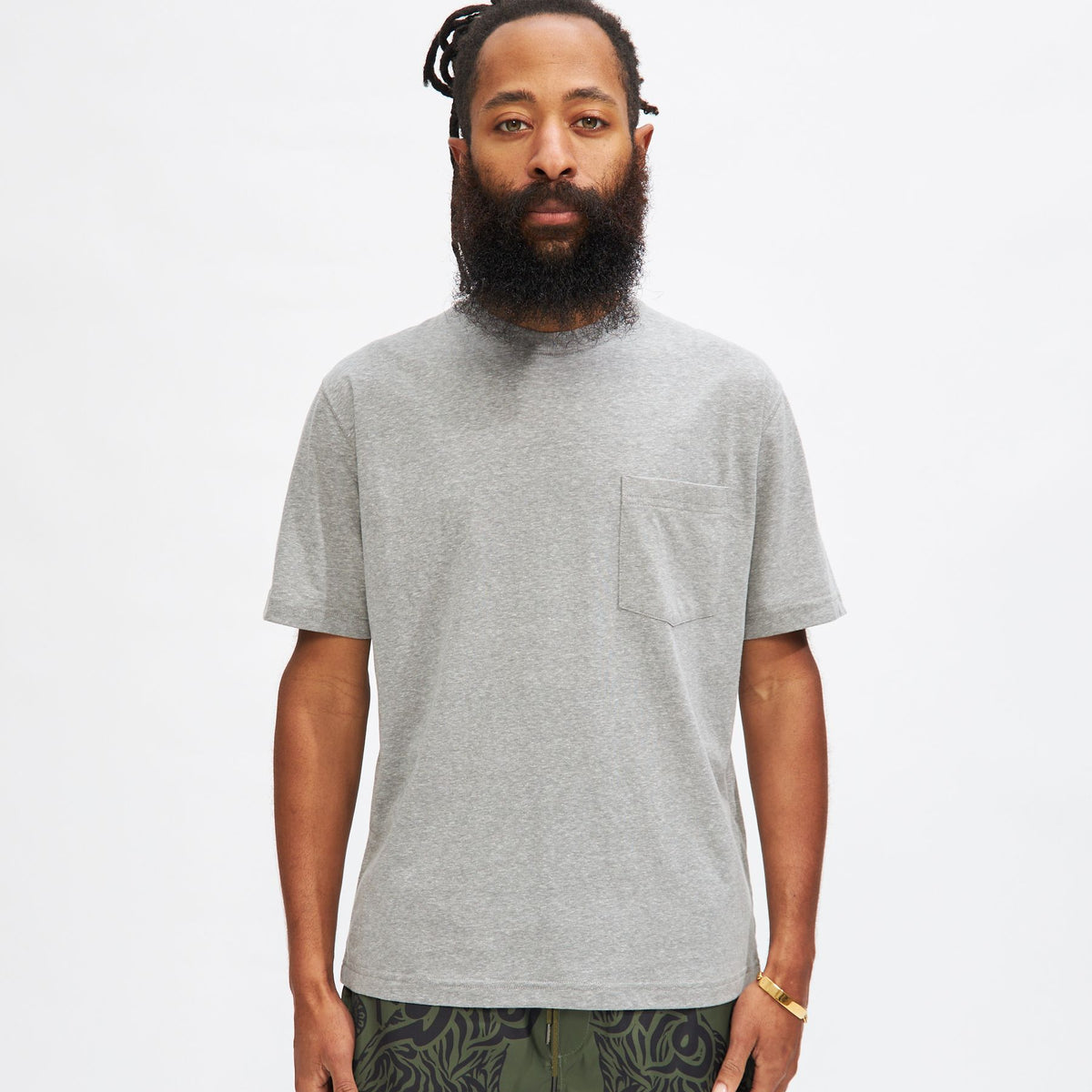 Pocket T-Shirt in Grey