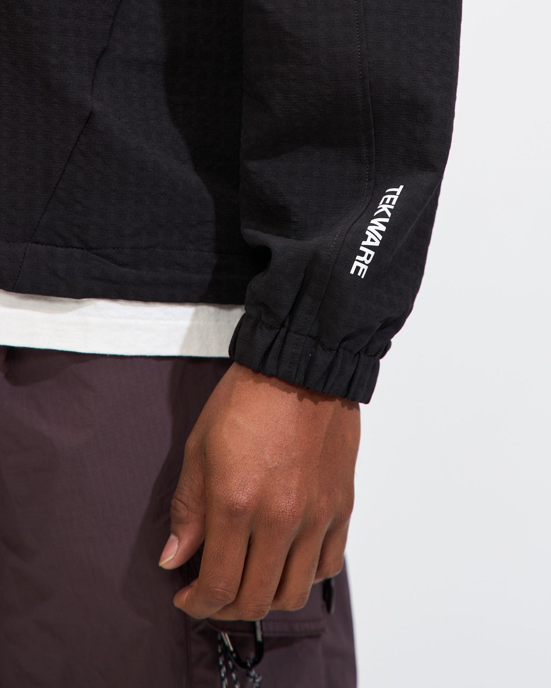 Tekware™ Grid ¼-Zip Jacket in TNF Black