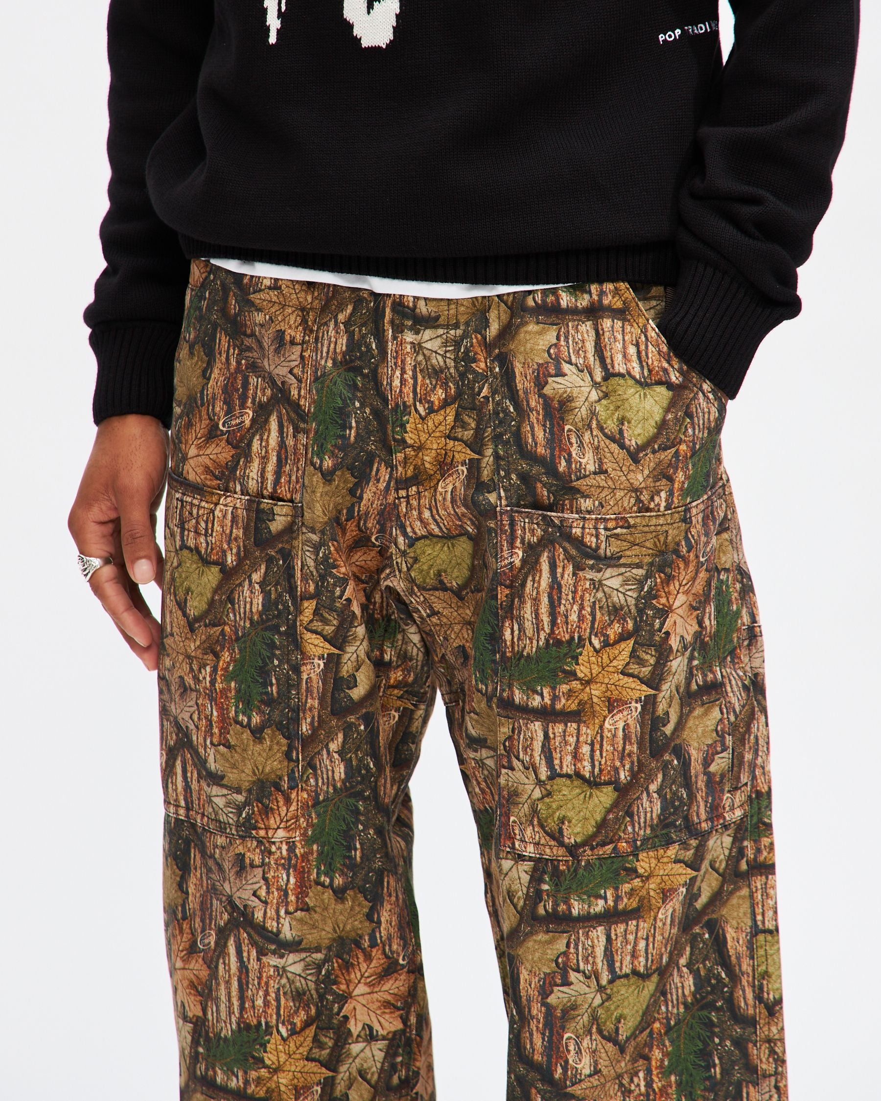 Canvas Equipment Pant in Leaf Camo