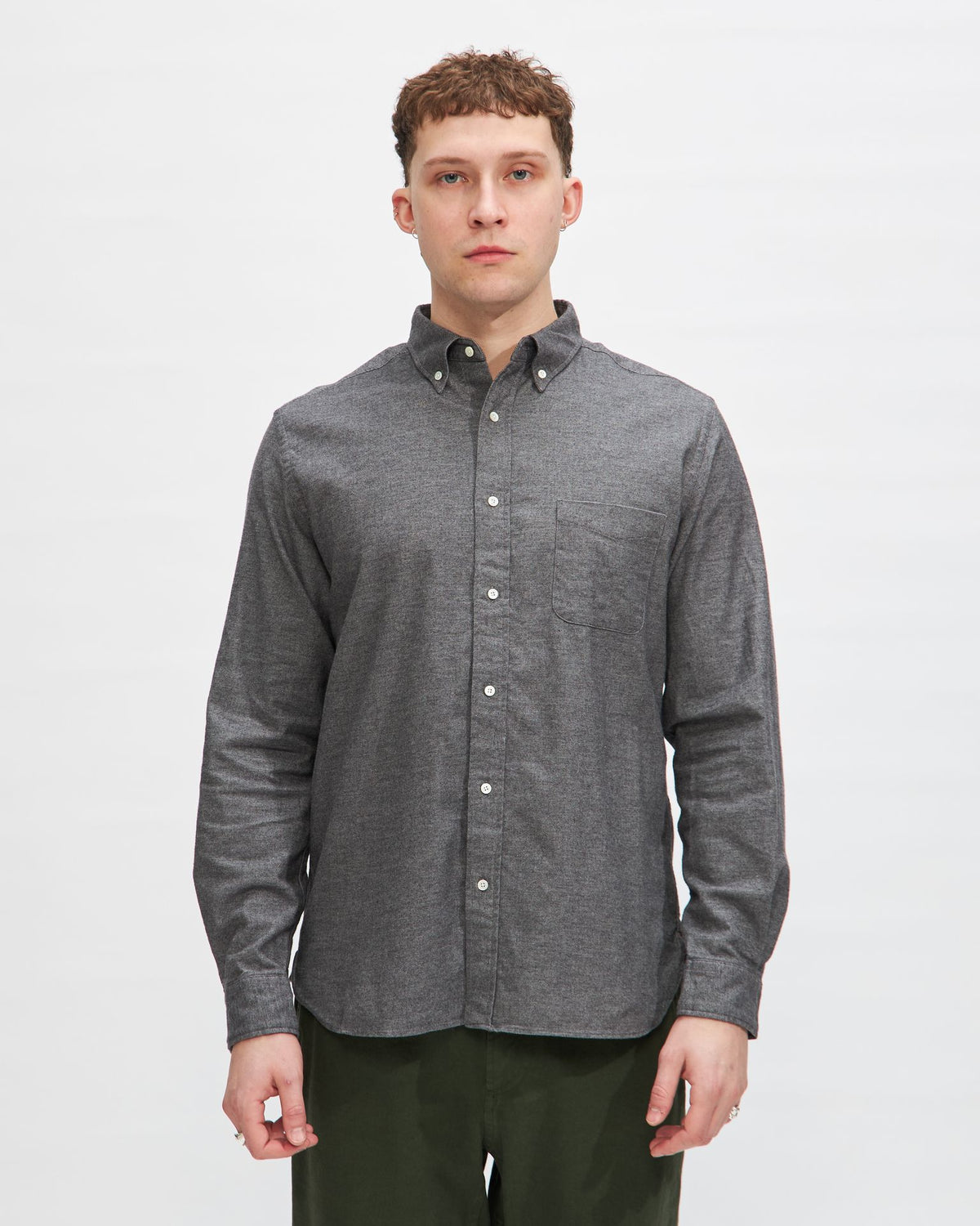 Button Down Flannel Shirt in Grey