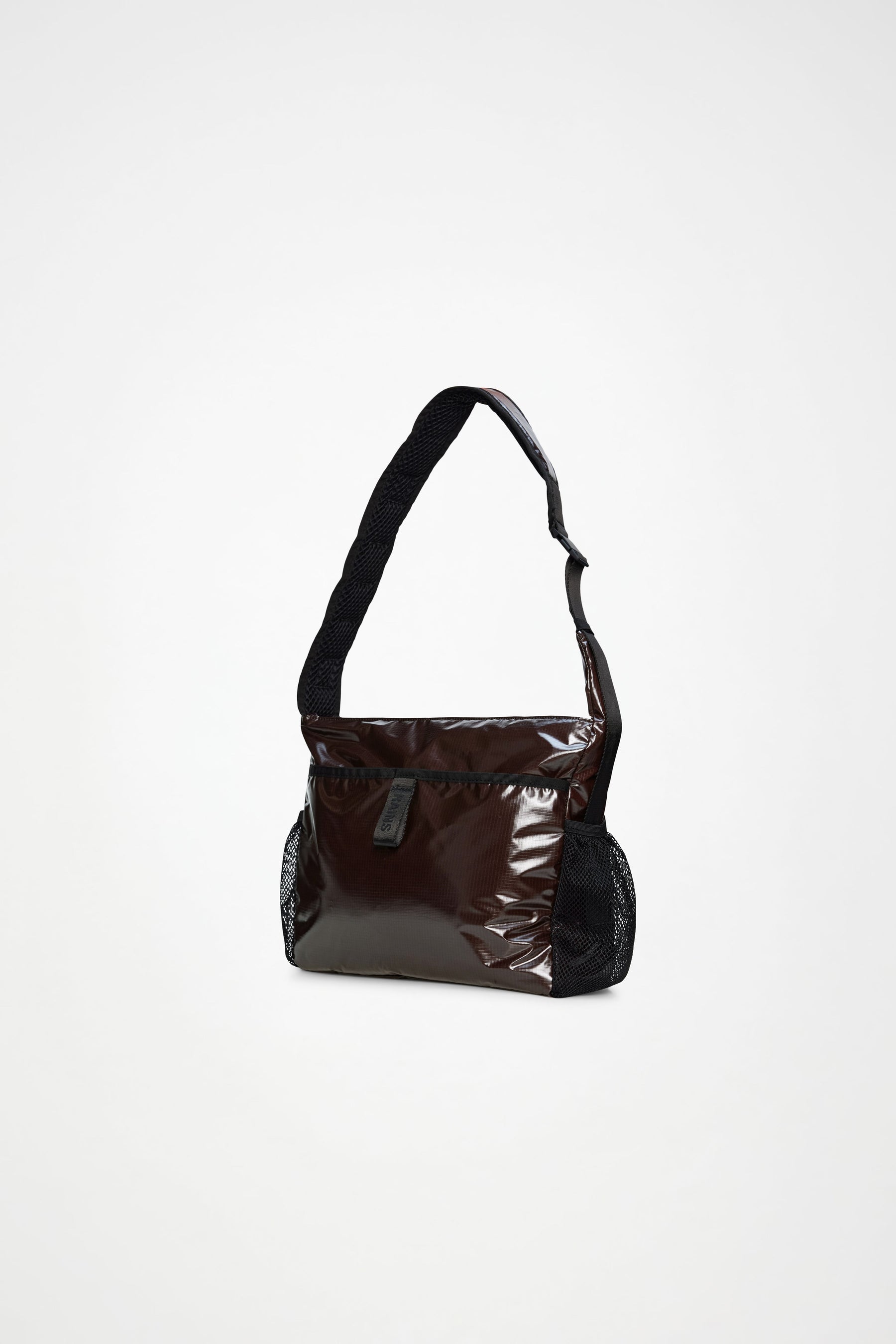 Sibu Messenger Bag in Bark