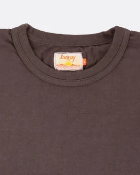 Makaha SS T-Shirt in Raisin