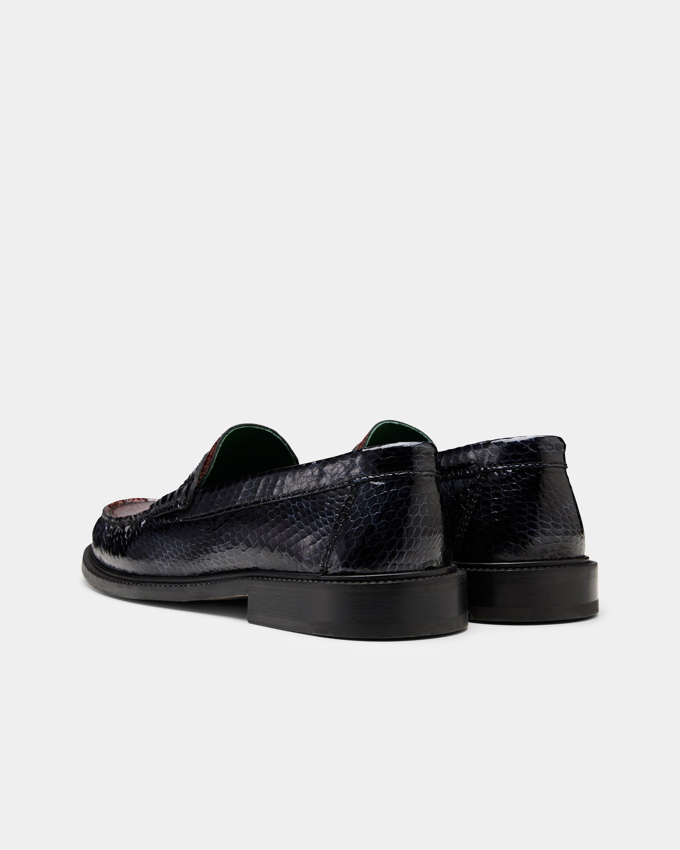 Yardee Two-Tone Moccasin Loafer in Croco