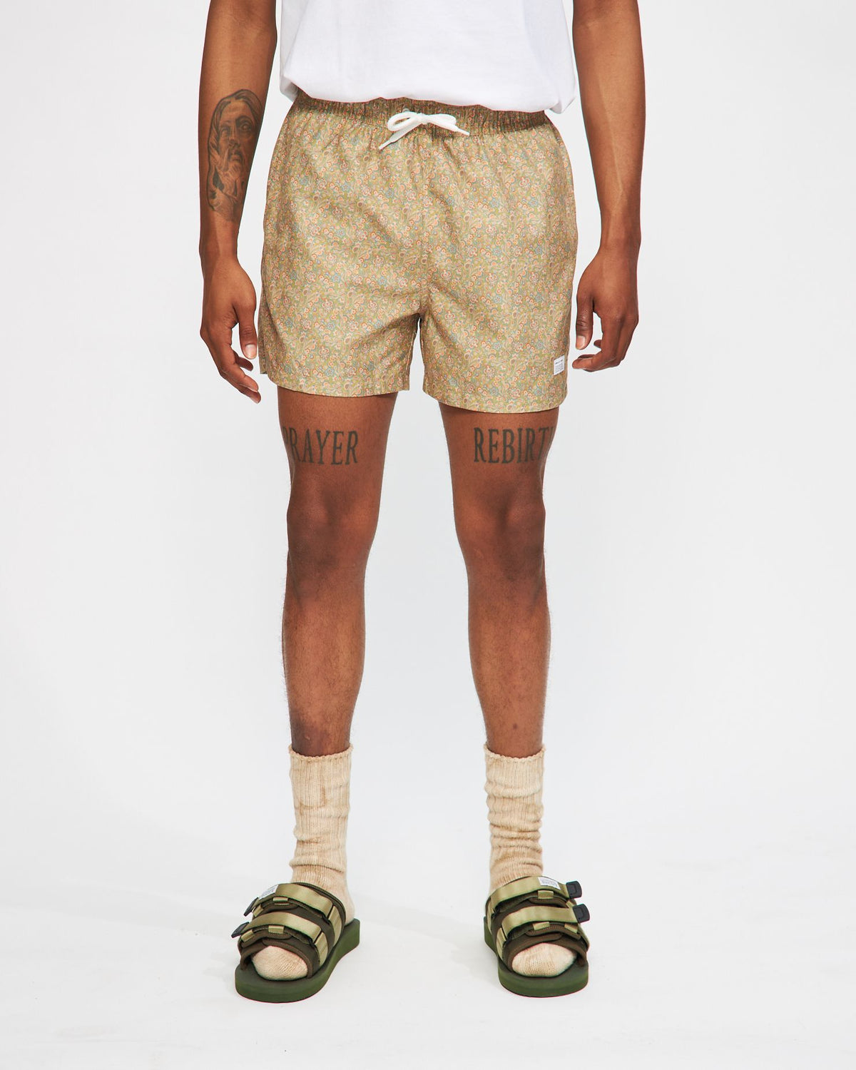 Paisley Pocket Short in Plain Olive