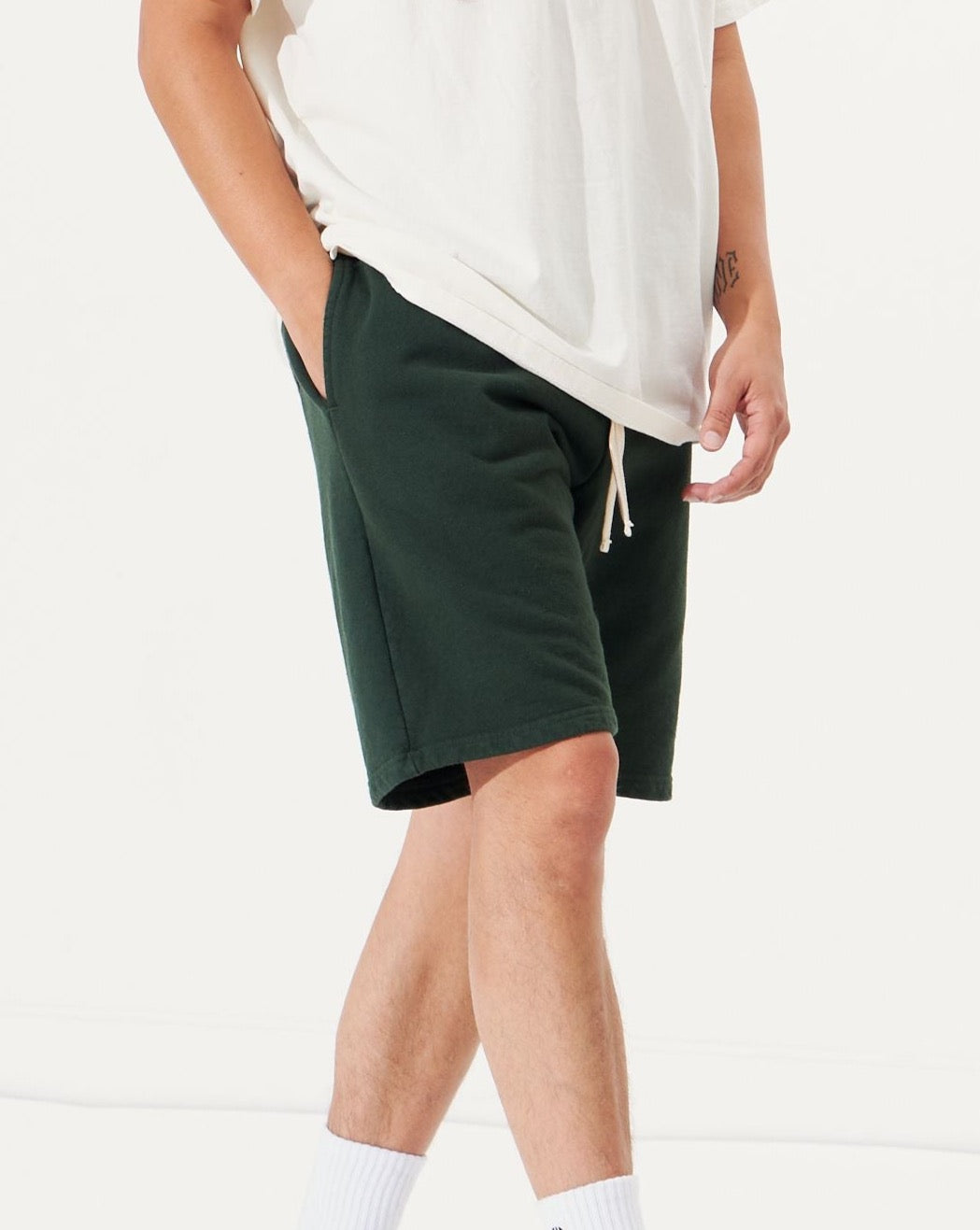 Parks & Recreation Sweat Shorts in Hunter Green