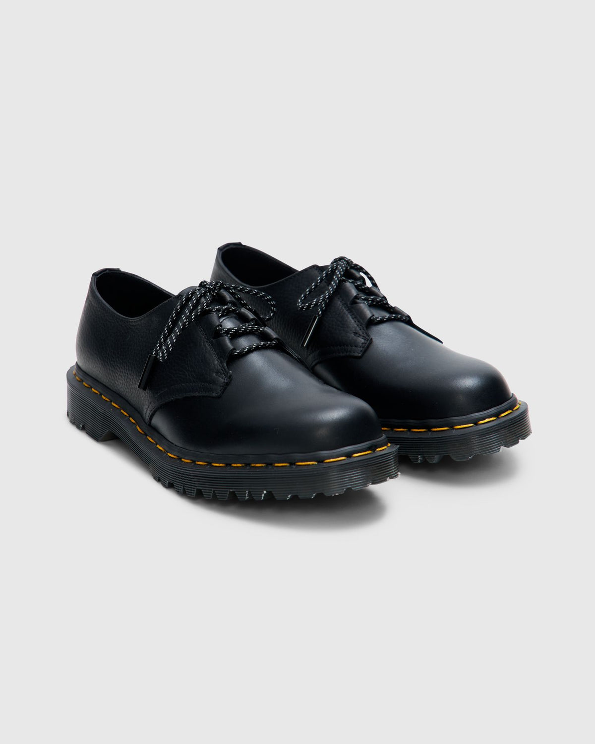 1461 GHL 3 Tie Shoe in Black