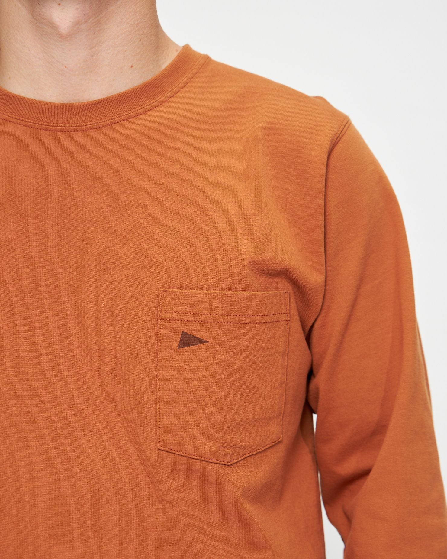 Longsleeve Team Gradient Pocket Tee in Copper