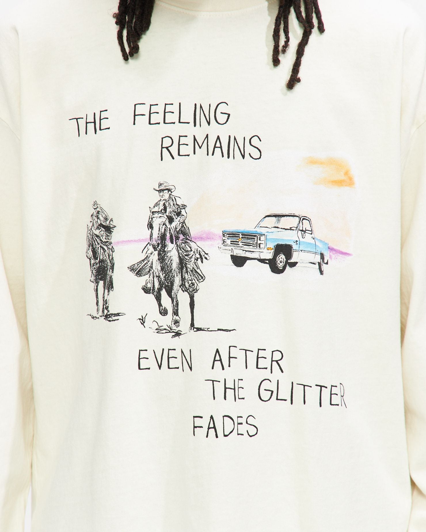 Feeling Remains Longsleeve in Bone